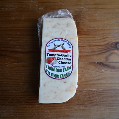 Tomato Garlic Goat Cheddar